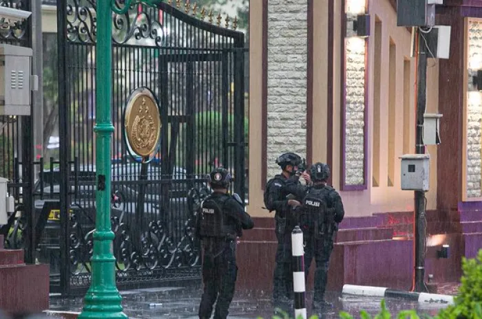 Mabes Polri Dijaga Ketat Usai Diserang Teroris