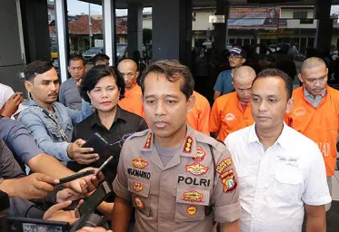 Polisi Bongkar Komplotan Pembobol  ATM Modus Bisnis Handphone