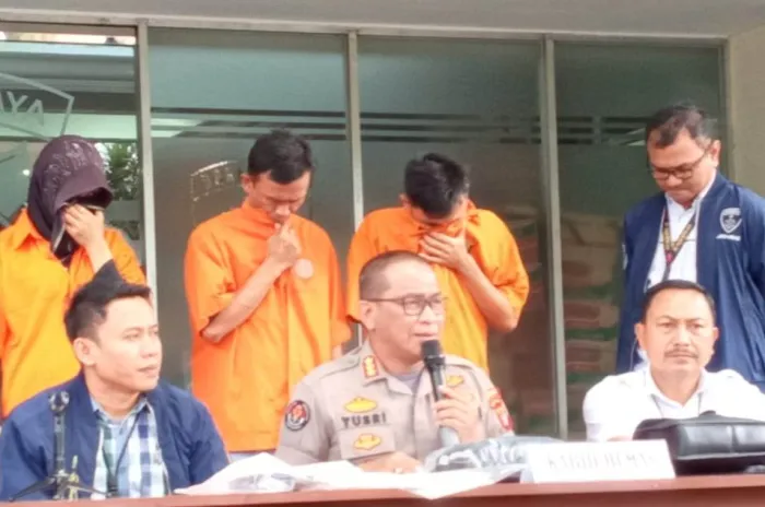 Tiga Pencuri Modus Geser Tas Antar Negara Ditangkap Polda Metro Jaya