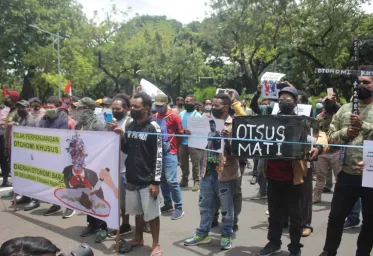 Warga Papua Di Tiga Kota Lakukan Aksi