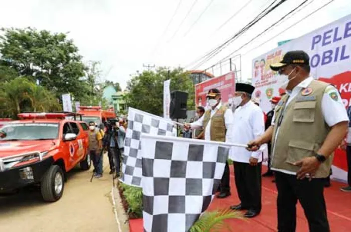 BNPB Terjunkan 10 Mobil Masker Untuk Dukung Prokes di Ambon