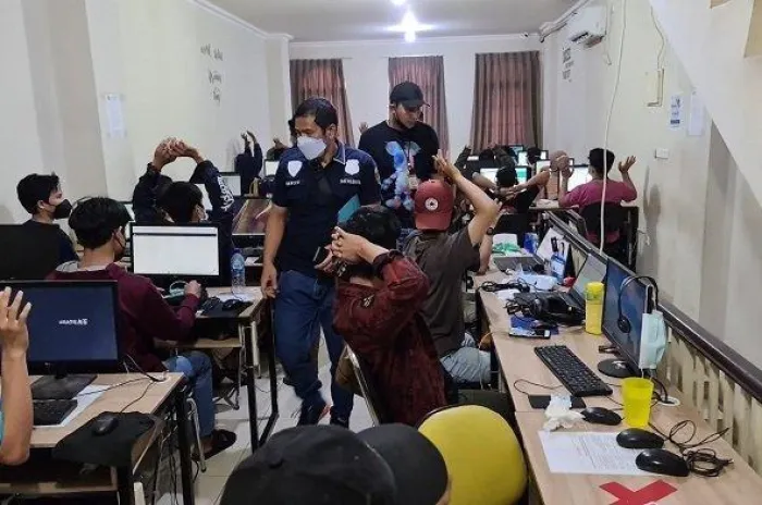 Dana Pinjaman Pinjol Ilegal Diduga Menjadi   Pencucian Uang Perusahaan Asing
