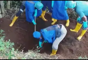 Karena Diduga  Curi Sayur Warga Garut Sempat Dikubur Hiduphidup