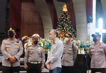 Jelang Nataru Polisi Lakukan Pengecekan Kesiapan Gereja di Sidoarjo