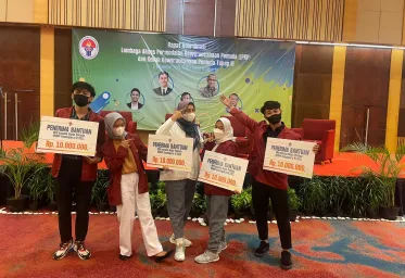 Mahasisha Dapat Bantuan Wirausaha Muda Dari Kemenpora  