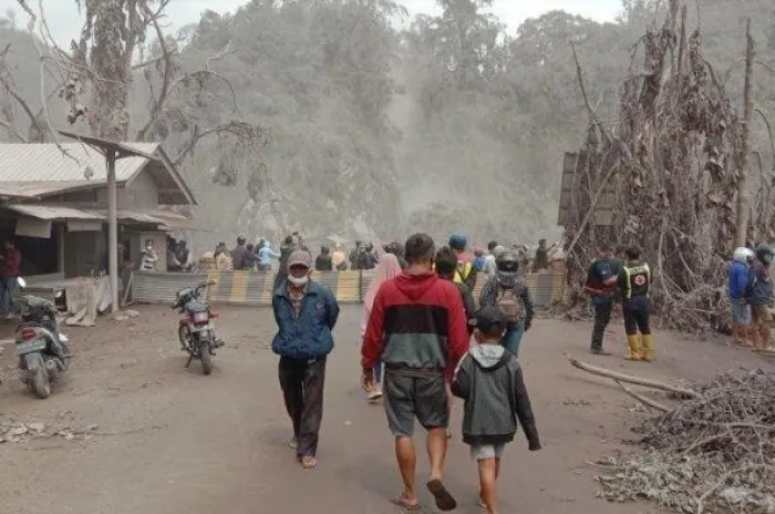 Korban Sementara Letusan Gunung Semeru,  22 Meninggal Dunia, 2.004 Mengungsi, 27 Hilang
