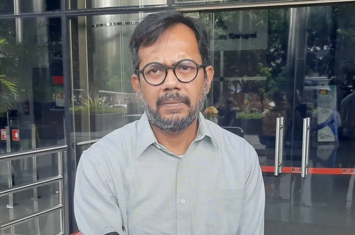 Luhut Polisikan Aktivis Haris Azhar Terkait Tambang di Papua