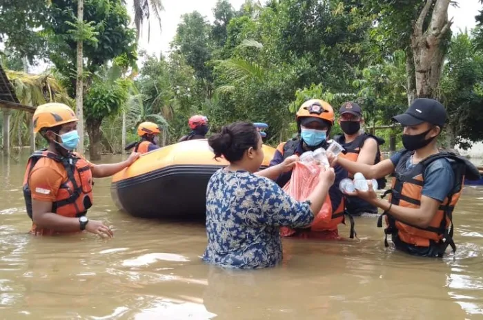 Banjir Jember Akibatkan Dua Orang Meninggal