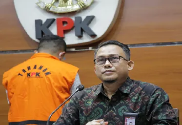 KPK Menangkap Seorang  Hakim Panitera Dan Pengacara Dalam OTT Di PN Surabaya   