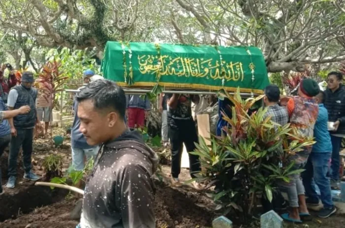 Farzah Akhirnya Meninggal, Korban Tragedi Kanjuruhan  Yang Tewas Menjadi 135