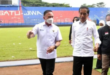 Pasca  Tragedi Kanjuruhan PSSI Janji Akan Jalankan Arahan Presiden Jokowi 