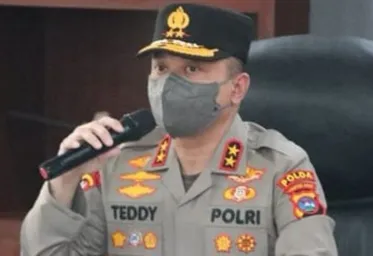 Jaksa Kembalikan Berkas Perkara Narkoba Irjen Teddy Minahasa 