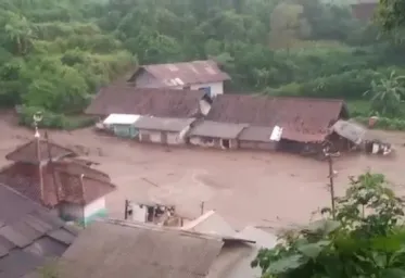  BNPB Catat  Telah  Terjadi 3207 Bencana di Indonesia Terbanyak Kasus Banjir Hingga Longsor