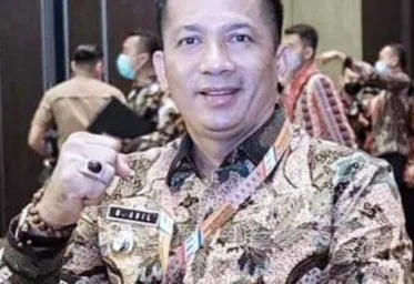 Merasa Diperlakukan  Tidak Adil Bupati Meranti M Adil Sempat Ancam Ingin Gabung Malaysia