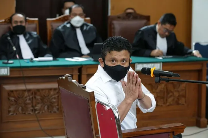 Ferdy Sambo Gugat Jokowi dan Kapolri Karena Tidak Terima Dipecat Dari Polri
