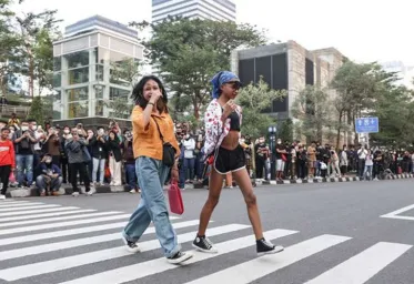 Wagub DKI Jakarta Akan Carikan Lokasi Lain Citayam Fashion Week Di Zebra Cross Berbahaya  