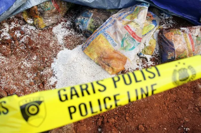 Terkait Beras Bansos Presiden Dikubur Di Depok, Polisi Kemukakan Alasannya 