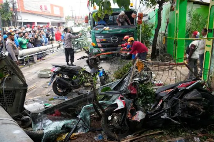 Dinas Pendidikan Kota Bekasi Instruksikan Kegiatan Belajar Mengajar Secara Online Dampak Dari Kecelakaan Maut  