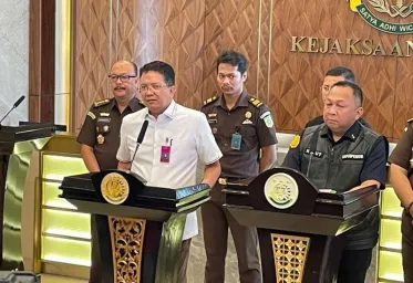 Kejagung Periksa 2 Pejabat Kemendag  Terkait Kasus Korupsi Impor Gula