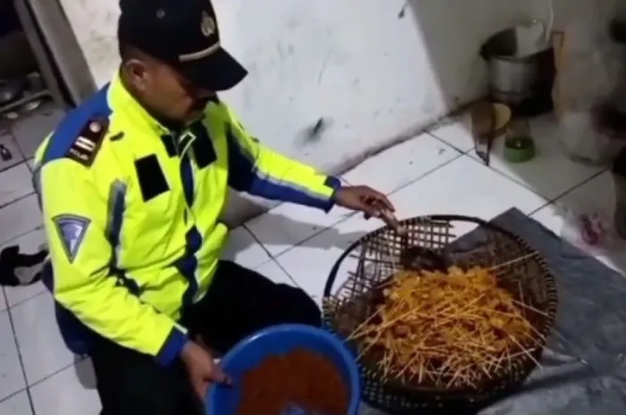 Puluhan Orang Keracunan Sate Jebred di Garut 3 Diantaranya Meninggal Dunia 