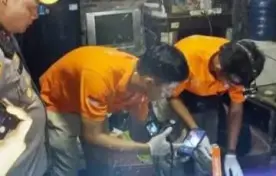 Jawa Barat  Wanita Cikarang Diduga Tewas Dibunuh, Bibir Bagian Bawahnya Terlihat Tersayat 