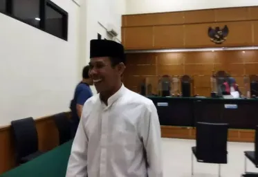 Seorang Kades di Banten Korupsi Rp 925 Juta  Habis Untuk Nyawer LC Tiap Hari