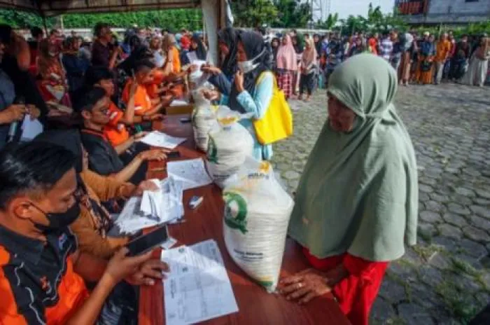 Kakak Hary Tanoe   Dipanggil  KPK Terkait  Kasus Korupsi Bansos Beras