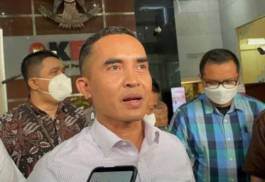 Jadi Tersangka Gratifikasi Mantan Kepala Bea Cukai DIY Penuhi Panggilan KPK