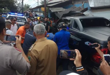 Polisi Tetapkan Sopir Bupati Kuningan Sebagai Tersangka Setelah Tabrak Pasangan Suami Istri