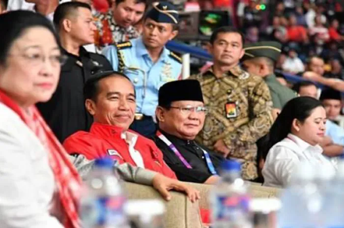 Dukungan Jokowi Kepada  Ganjar di Pilpres 2024 Dinilai Masih Setengah Hati