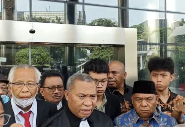 Pengacara Lukas Enembe Stefanus Roy Rening Diperiksa KPK 