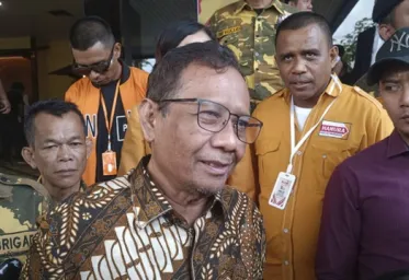 Mahfud MD Ingatkan Prabowo Tentang Kejar Koruptor Sampai Antartika