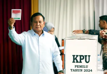 Ekonom Prediksi Kabinet Prabowo Akan Gemuk 