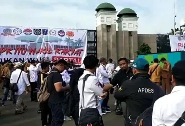 2730 Aparat Dikerahkan Untuk Amankan Demo Apdesi di Gedung DPR