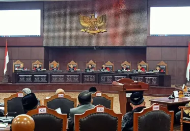 Tim Hukum Paslon AMIN Singgung Sejumlah Nama Menteri Jokowi Di MK