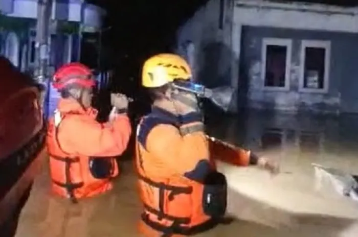 Ratusan Rumah dan Sawah 50 Hektare Terendam Saat Banjir Landa Kuningan  