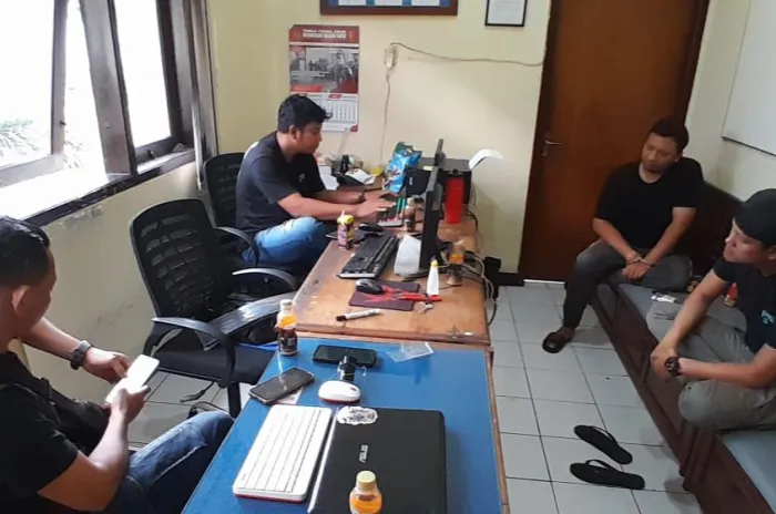 Bawa Kabur Mobil Leasing dari Cibubur