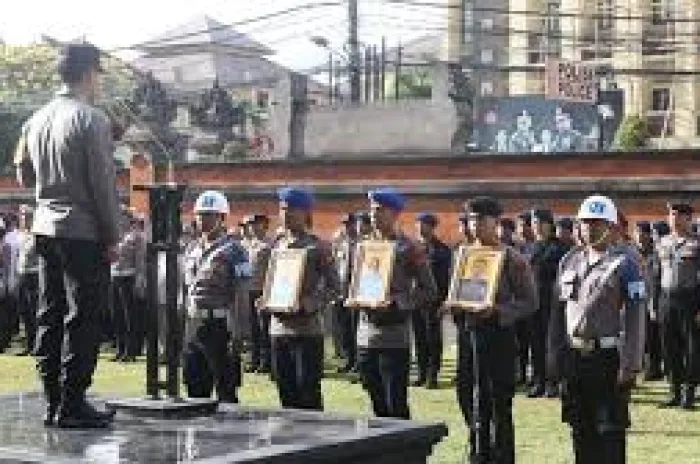  Polda Bali Pecat  9  Anggotanya Karena Terlibat Berbagai Tindakan Kejahatan 