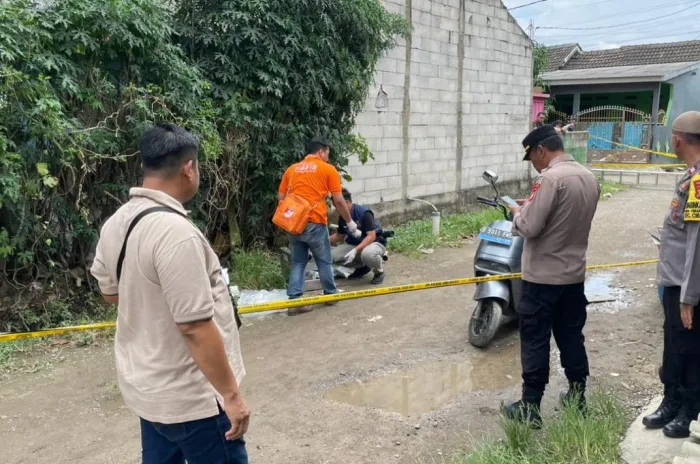 Aktor Sandy Permana Ditemukan Tewas dan Berlumuran Darah di Bekasi
