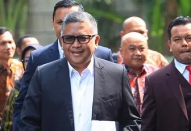 Akhirnya Hasto Penuhi Panggilan KPK Untuk Diperiksa Sebagai Tersangka