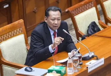 Paulus Tannos Buron Kasus Korupsi eKTP  Ditangkap  KPK di Singapura