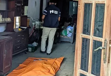 Mayat Kakak Beradik Ditemukan Membusuk di Rumah Diduga Alami Depresi
