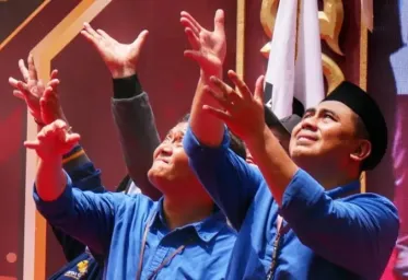 Kuasa Hukum AndikaHendi Minta MK Diskualifikasi Pasangan LuthfiTaj Yasin 