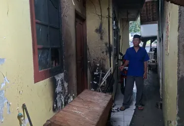 Seorang Pemuda Nekat Membakar  Rumah Mantannya di Ciganjur Karena Tidak Mau  Diputus 