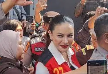 Nikita Mirzani Jalani Sidang Tuntutan Pidana Hari Ini 