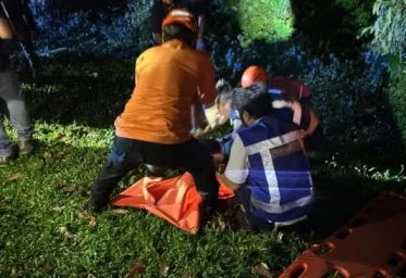 Mayat Pria Dengan TanganKaki Terikat Ditemukan Di Tepi Tol Jagorawi