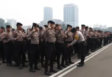 Polisi Kerahkan 1963 Aparat Demo Buruh di Kawasan Monas