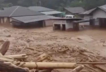 Korban Banjir Sumut  Sementara 62 Warga Meninggal 65 Masih Hilang 