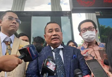 Hari Ini Hotman Paris Akan Diperiksa  Terkait  Kasus Sidang Ricuh Razman Nasution