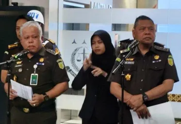 Kejagung Tetapkan Tujuh Tersangka Dalam Kasus Dugaan Korupsi Minyak Mentah Pertamina